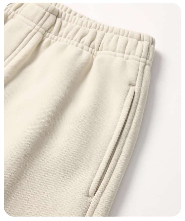 リラックスワイドタックパンツ