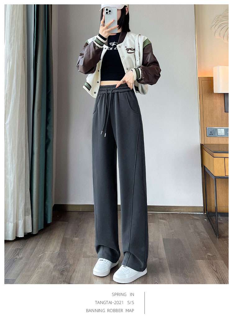 リブクロップドニット×ドレープパンツセットアップ