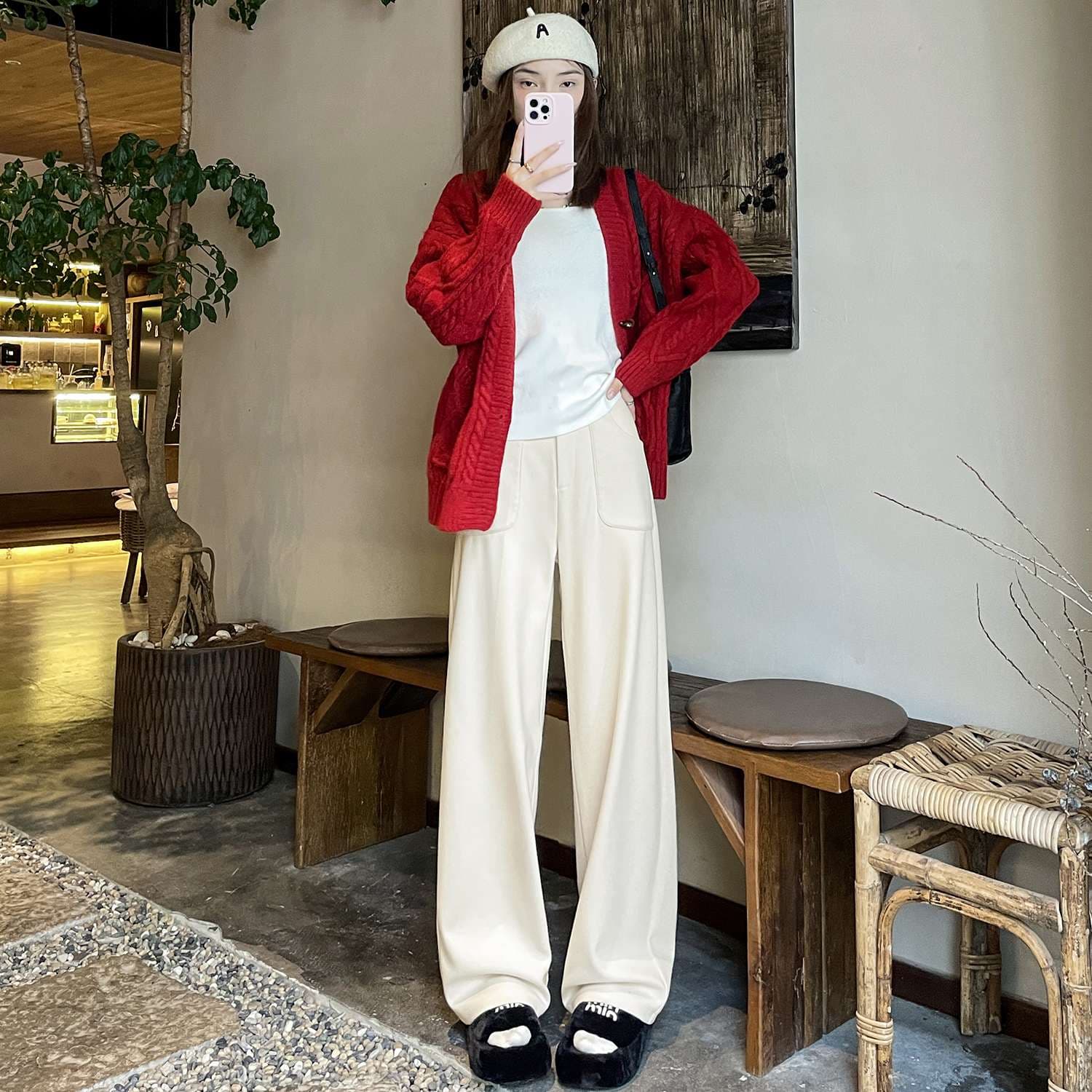 タックワイドパンツ