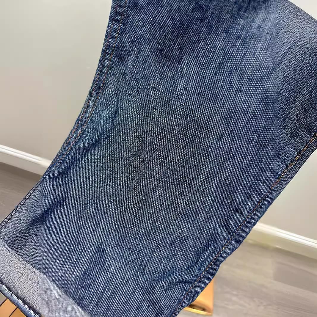 リラックスデニムパンツ