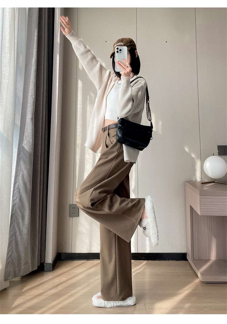 ワイドタックパンツ