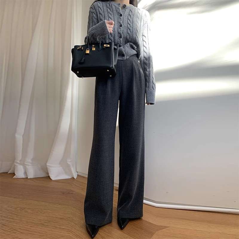ワイドタックパンツ