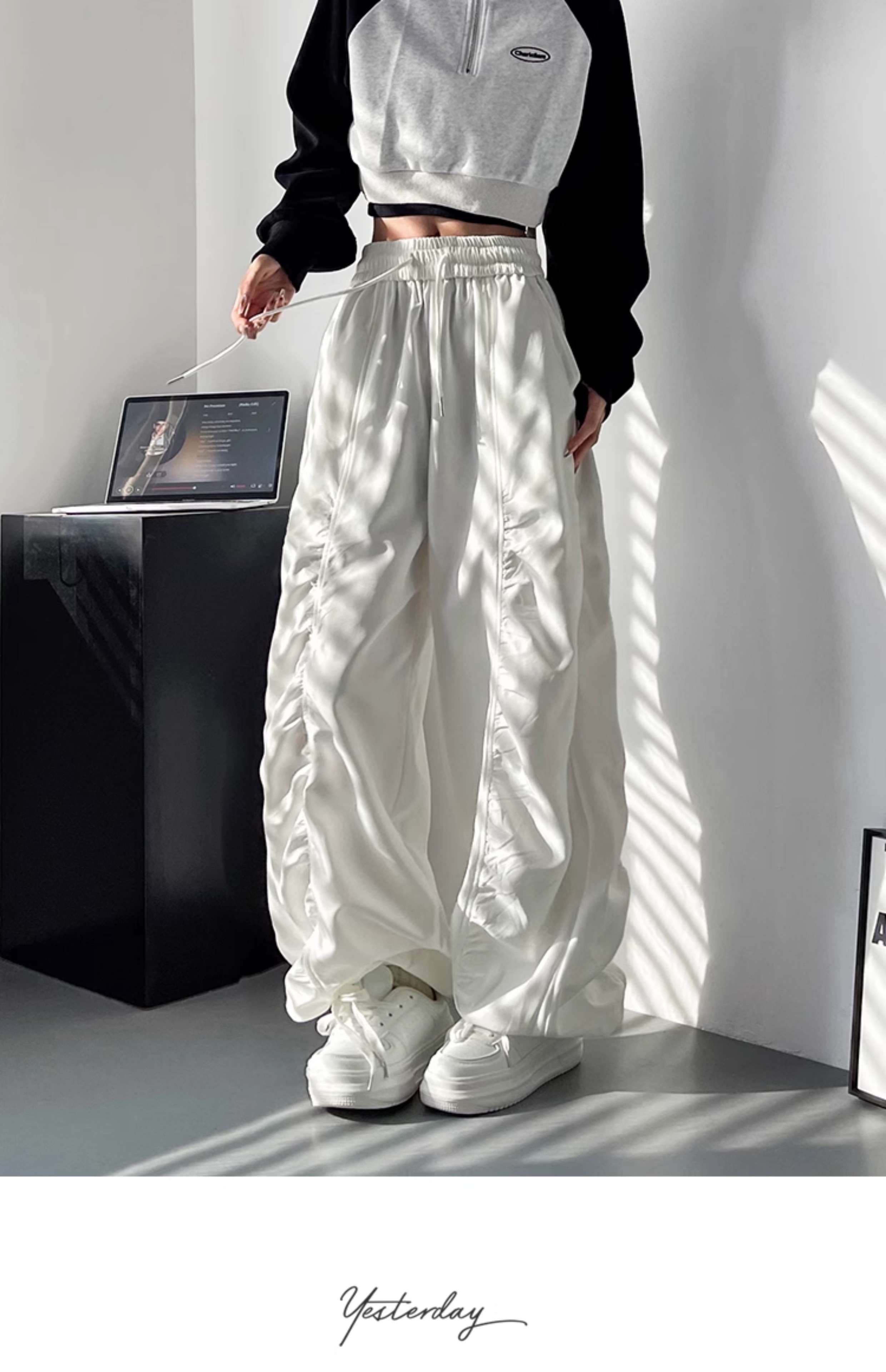 ドレープワイドパンツ