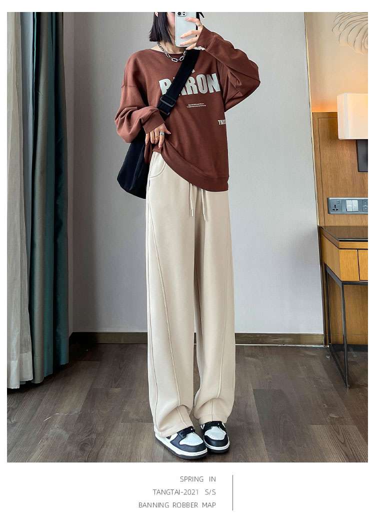 リブクロップドニット×ドレープパンツセットアップ