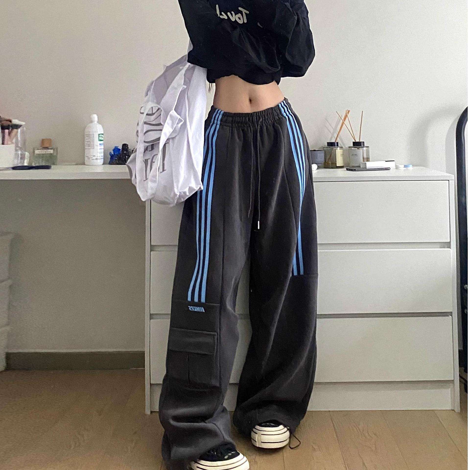 スポーティーワイドパンツ