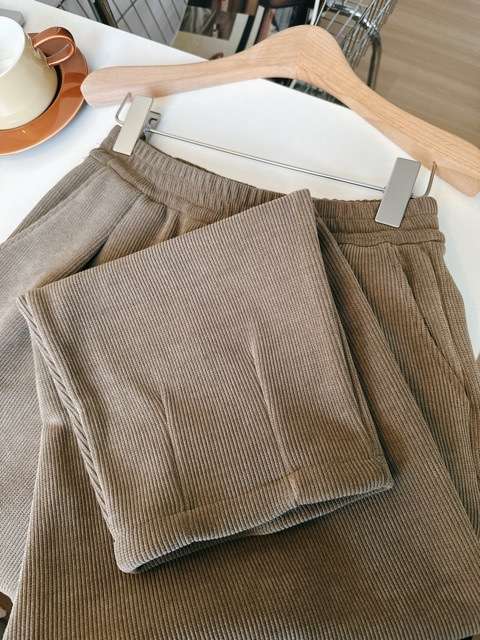 リラックスワイドパンツ