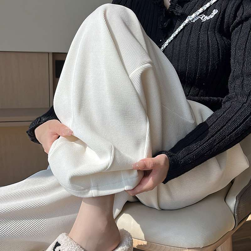 リラックスワイドパンツ