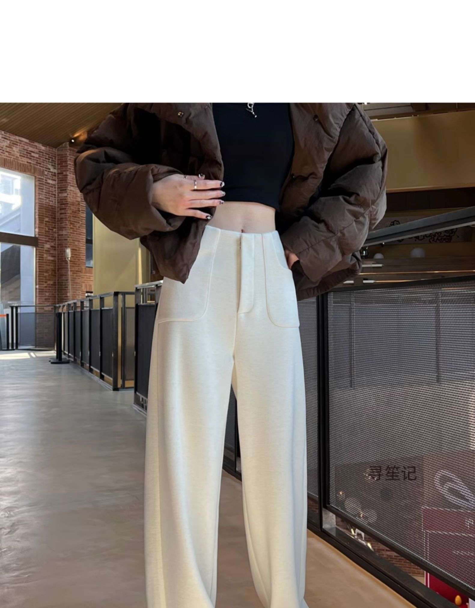ドレープタックワイドパンツ