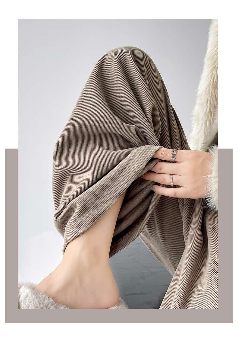 リブニットワイドストレートパンツ