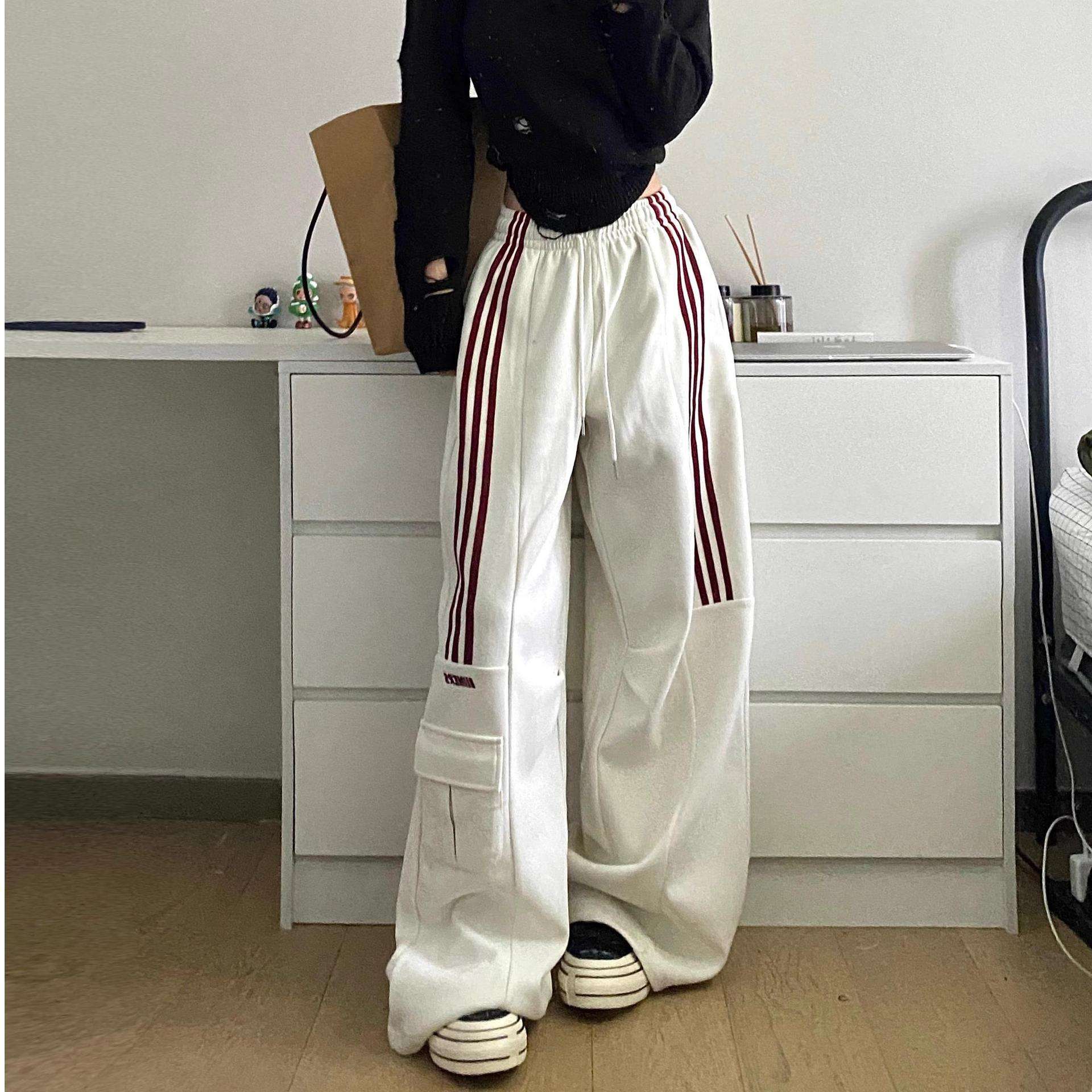 スポーティーワイドパンツ
